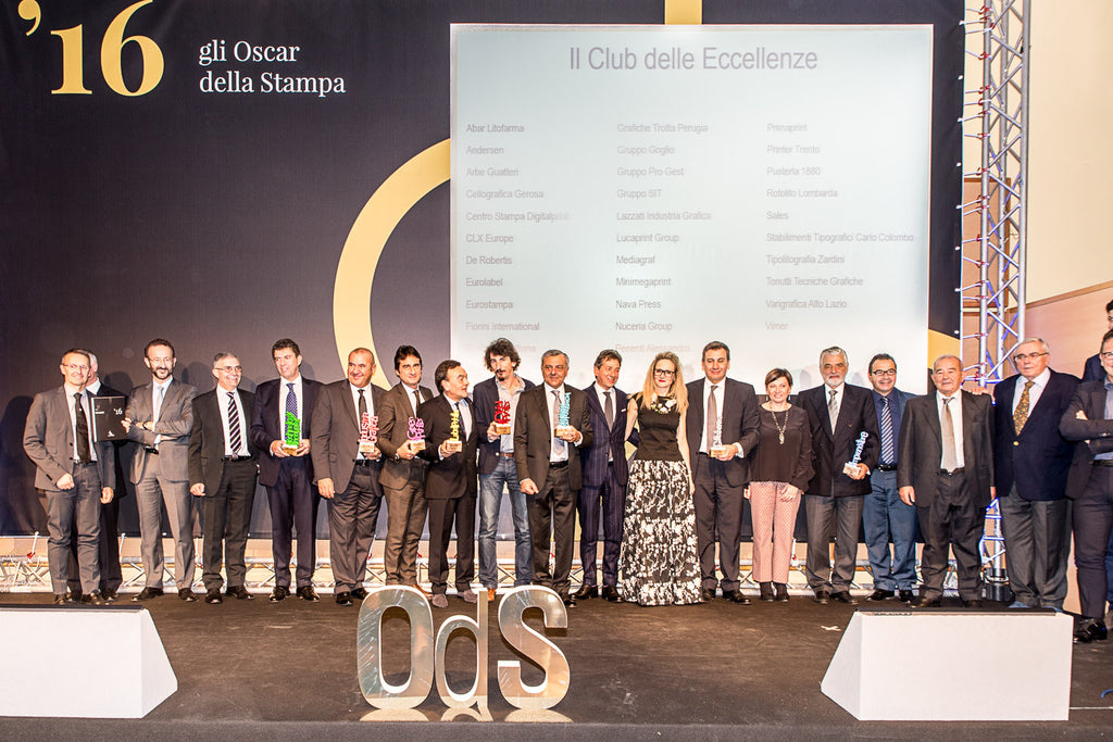Trofei tipografici 3D con base in legno cerata a mano - Oscar della stampa 2016